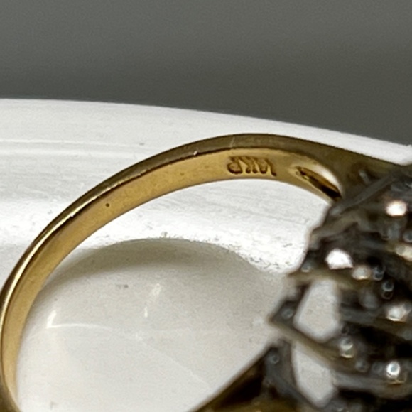 14K Y/Gold 50 Diamond 1.50 CT TDW Cluster Ring - Picture 8 of 12